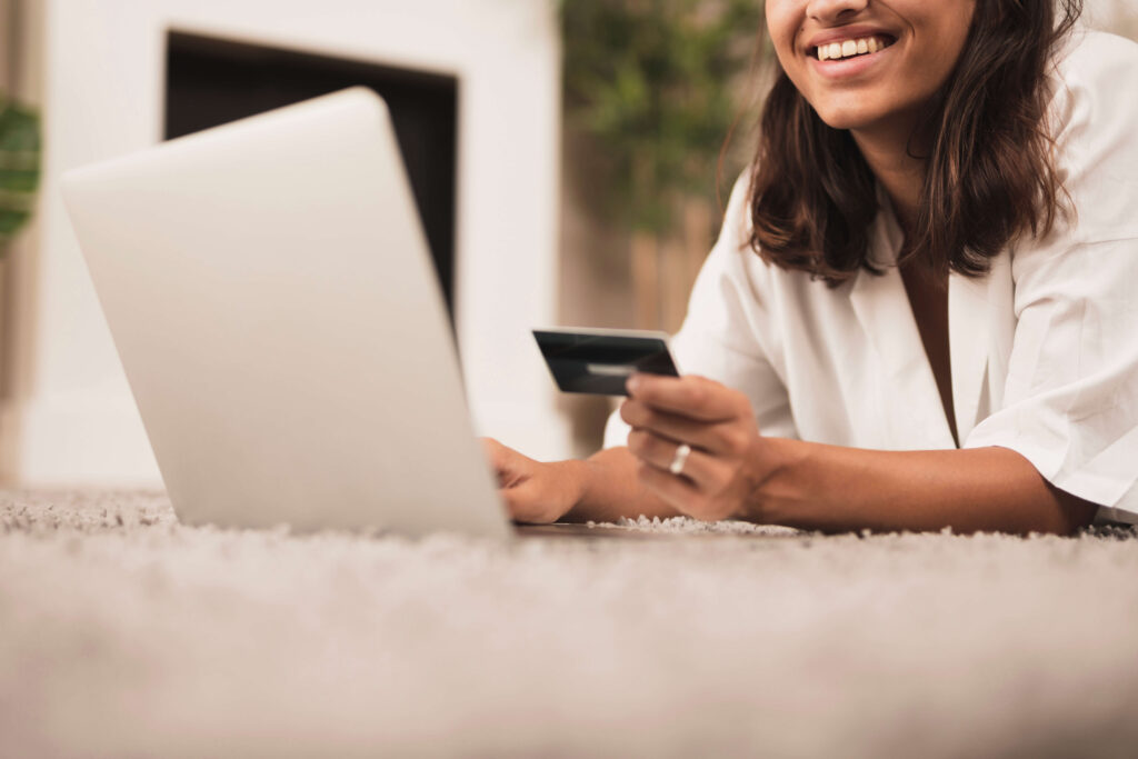 Como montar uma loja virtual de sucesso!